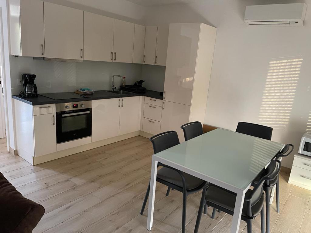 Kozino Apartments Luaran gambar